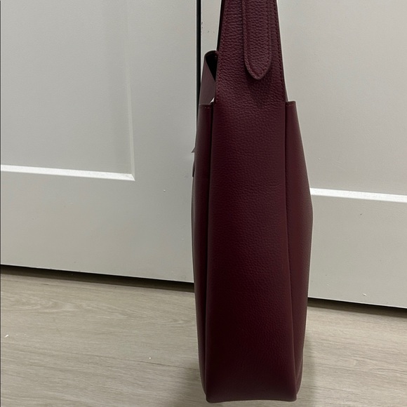 Coach (NWT) Hadley Large Shoulder Bag - Picture 7 of 17